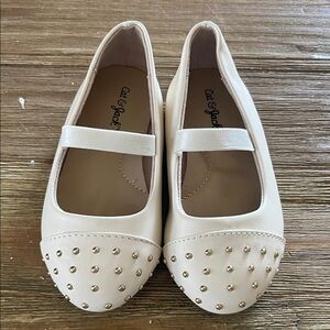 Cat & Jack Cream Mary Jane Flats with Gold Studs
